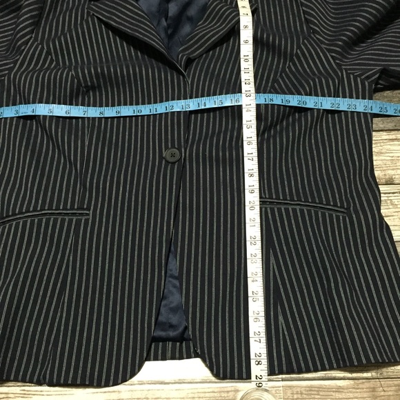 Torrid Striped Blazer Jacket Women’s 3 Navy Blue One Button - Picture 3 of 10